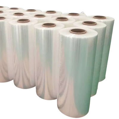 ขนาดใหญ่โปร่ง PE Shrink Film Roll 50μM พาเล็ตผูกหนัง